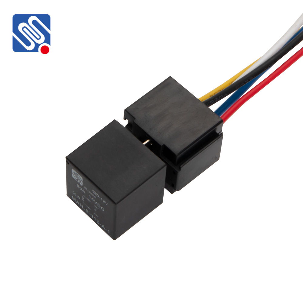 Relé 12V 40A